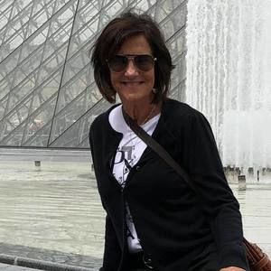 Meet your Posher, Sharon